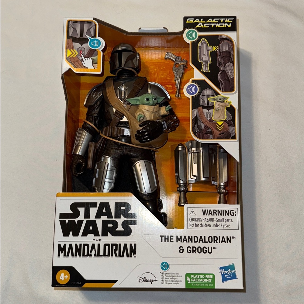 NEW Star Wars The Mandalorian & Grogu Talking Galactic Action Figure Jet Pack